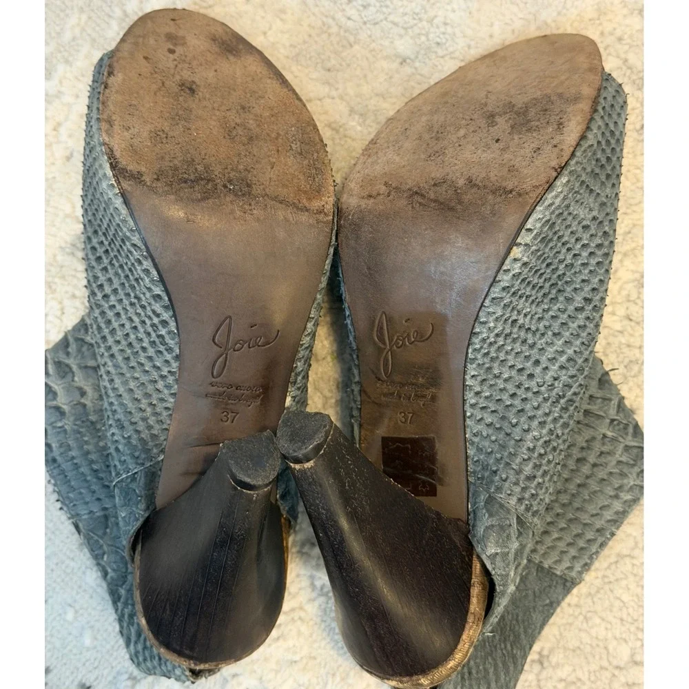 Joie Grey Snakeskin Embossed Leather Open Toe Ankle Booties Heels Size 37 size 7